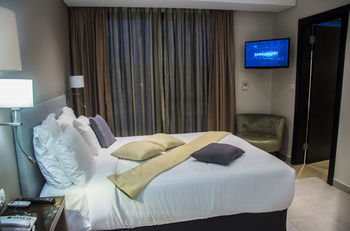 Hotel Selton Kinshasa Ngoại thất bức ảnh